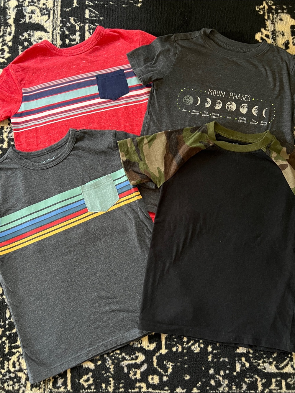 Boys 4 pc Tshirt bundle size 6/7